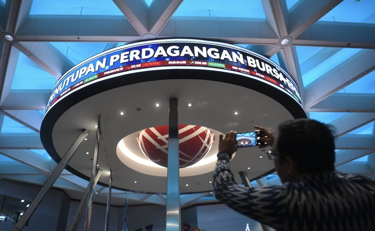 Ekonom & Analis Pasar Modal Datang ke Istana, Ini yang Dibahas!