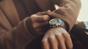 ART Curi Jam Patek Philippe Rp 3 M