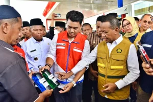 Bahlil Pastikan BBM Pertamina Sesuai Standar