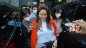 Nikita Mirzani di Polda Metro Jaya, Selasa (4/3/2025).