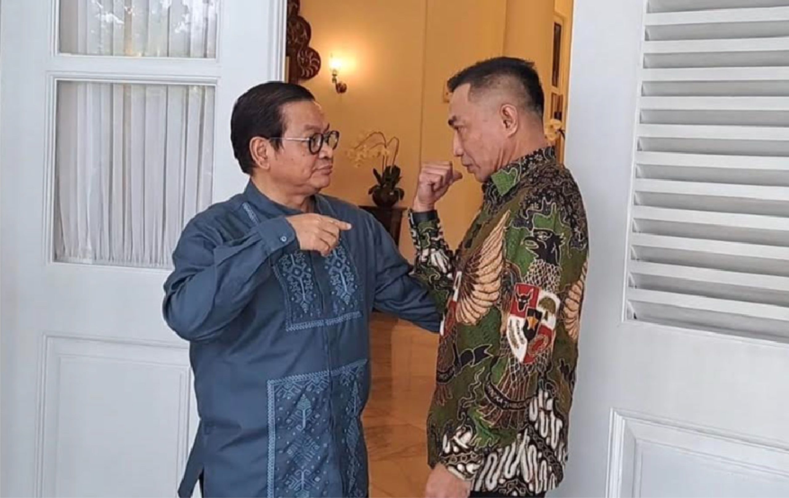 Eks calon gubernur DKI Jakarta Dharma Pongrekun menemui Gubernur DKI Jakarta Pramono Anung pada Jumat (23/5) pagi.