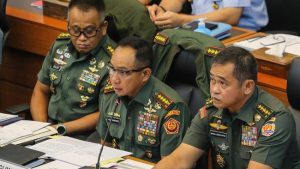 Ketua DPR RI Puan Maharani meminta Komisi I DPR segera memanggil Panglima TNI Jenderal Agus Subiyanto serta jajaran terkait untuk meminta penjelasan terkait insiden ledakan pemusnahan amunisi di Garut, Jawa Barat.